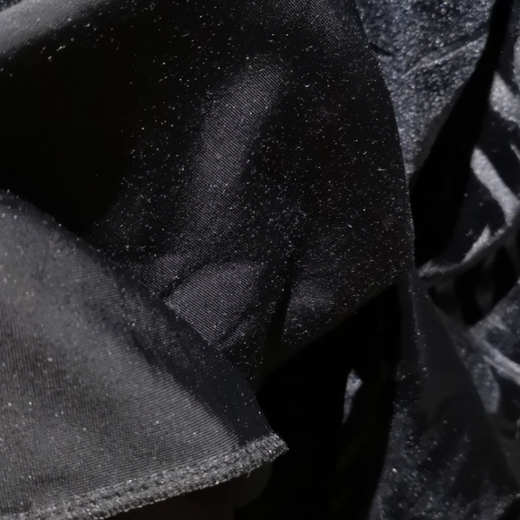 Little black dress - Picture 5 of 10